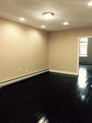 Rented by Elite NY Holdings | media 48