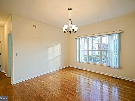 4th image of 29248 River Rock Way