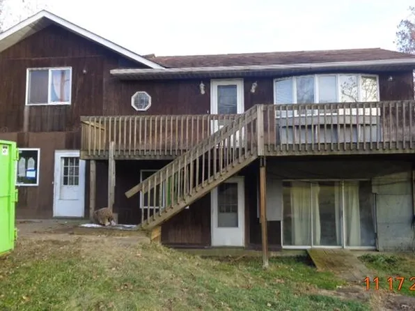 506 S Clearfield Rd, Cabot, PA 16023