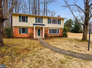7708 Heming Pl, Springfield, VA 22151