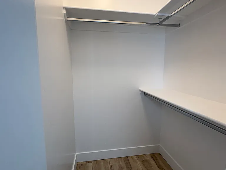 338 E Main St #4 — Photo 14