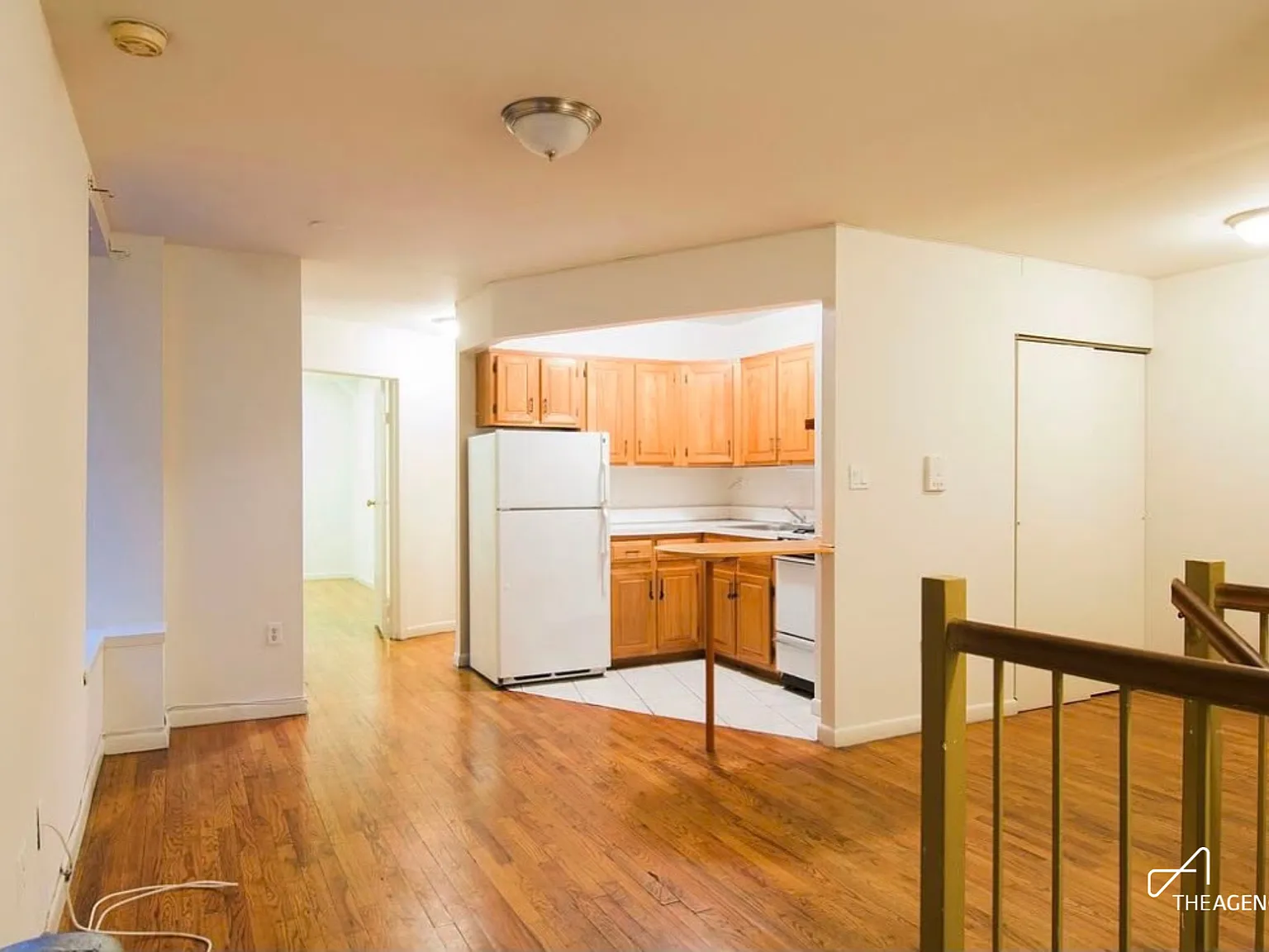 310 West 95th Street — Photo 4