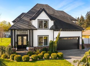 17210 36th Ave E, Tacoma, WA