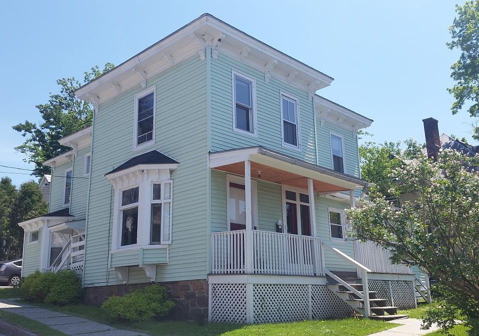 Private front porch