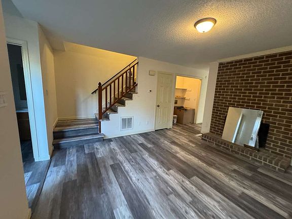5th image of 4423 American Dr