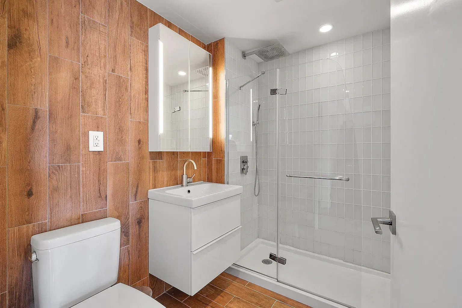 143 Meserole Street — Photo 4