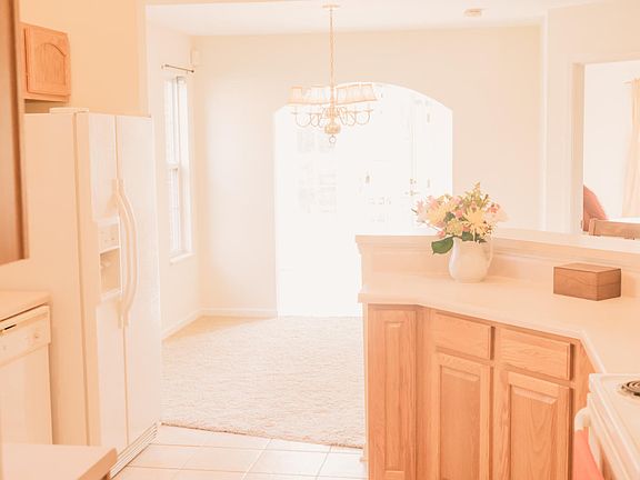 4th image of 3526 Oak Villa Way