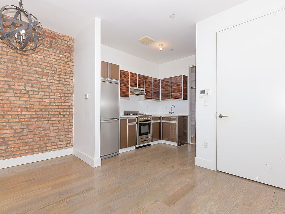 1st image of 1072 Bergen St #G2