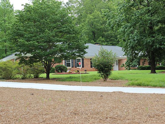 4th image of 181 Ponderosa Dr