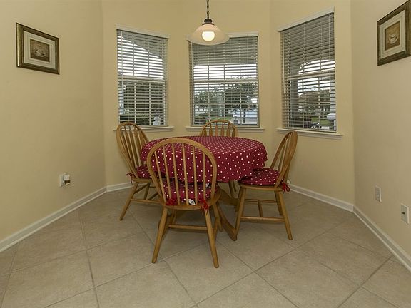 5th image of 694 Copperhead Cir
