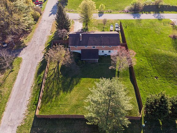 5th image of 190 Weddle Way