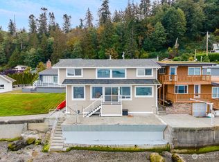 660 Doeskin Ct, Camano Island, WA 98282