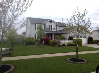 5658 Blue Grass Dr, Walbridge, OH 43465