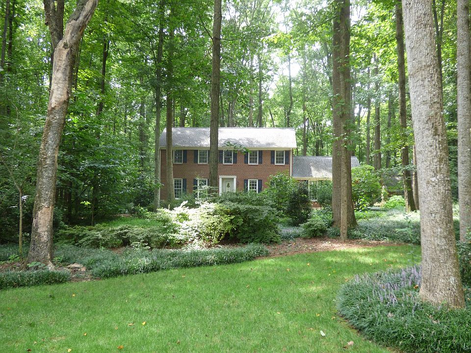 1st image of 217 Farmwood Dr