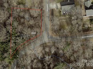 0 Chestnut Ln, Hendersonville, NC 28792