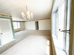 38 Springgarden St APT 4, Lansford, PA 18232