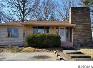 145 Sycamore Dr, Arden, NC 28704