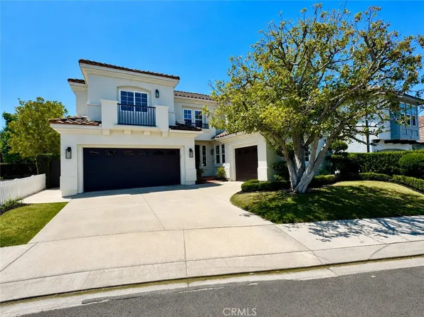 30 Eisenhower Ln, Coto De Caza, CA 92679