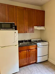 Rented by Bouklis Group