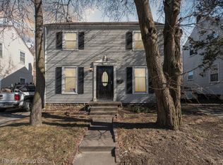 1627 S Pennsylvania Ave, Lansing, MI 48910