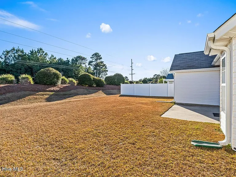 953 Wyndfall Dr SW — Photo 25