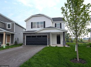 6825 104th St S, Cottage Grove, MN 55016