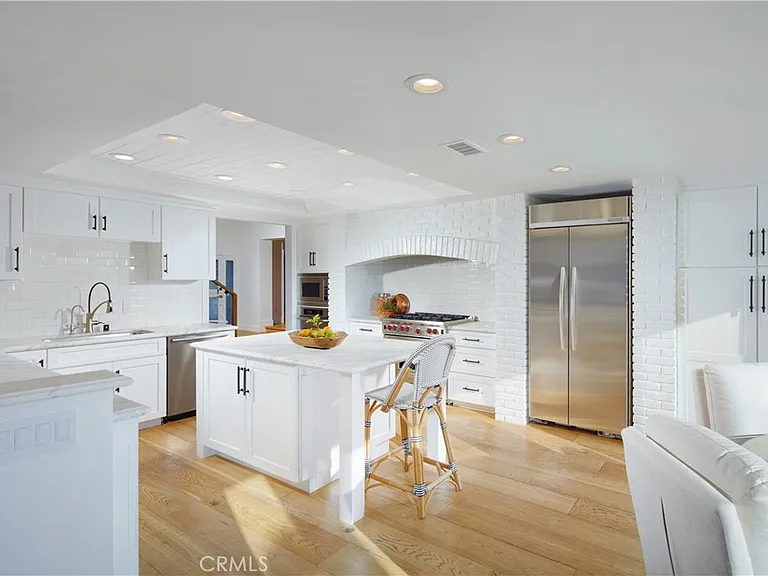 2572 Bayshore Dr — Photo 14