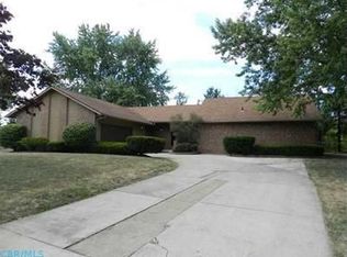 38 Yorkshire Rd, Delaware, OH 43015