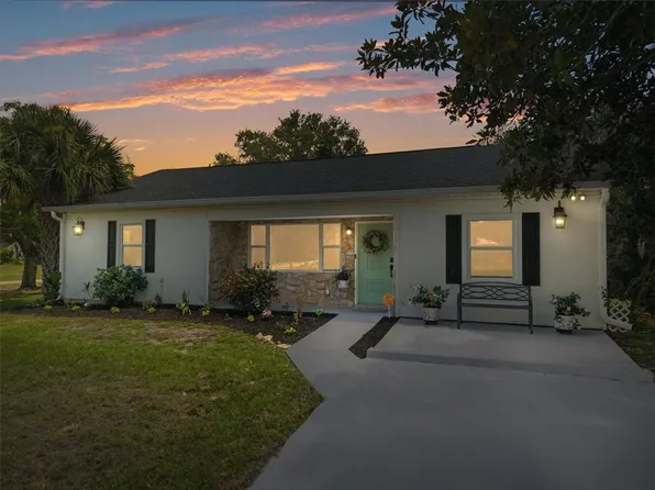 8795 101st Ct, Vero Beach, FL 32967