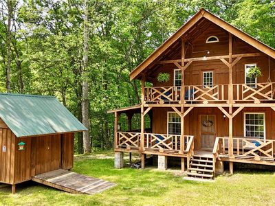 586 Grannies Crk, Newton, WV, 25266