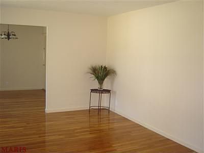 3rd image of 3150 Brunswick Dr