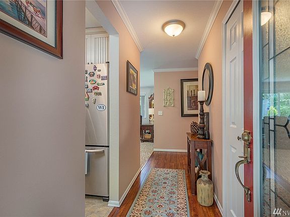 3rd image of 687 Gramma Ln