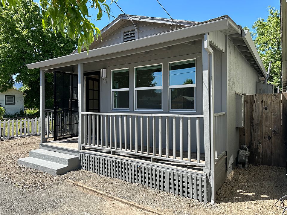 1st image of 18 Pine Ave