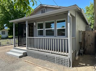 18 Pine Ave, Sonoma, CA 95476