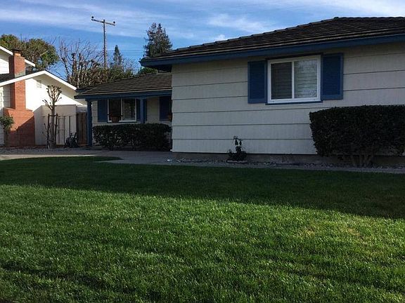 4th image of 2844 Ponderosa Way