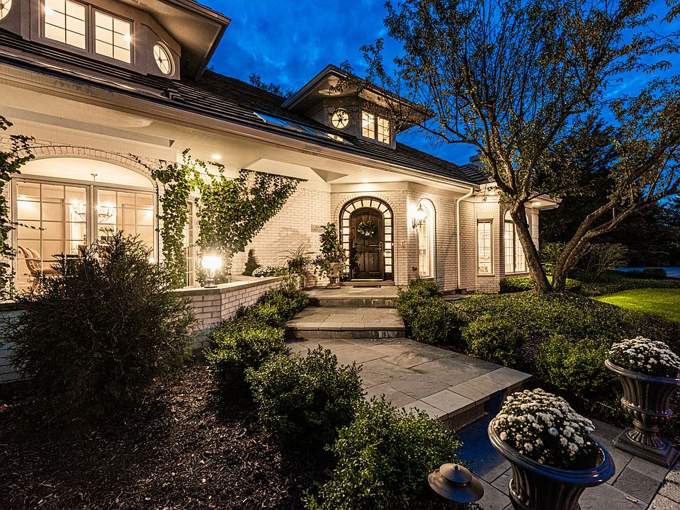 4 Erin Ln, Burr Ridge, IL 60527 Zillow