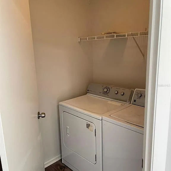 2564 Grassy Point Dr #100 — Photo 5