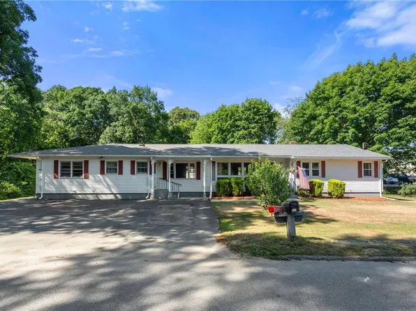 257 Morgan Ave, Johnston, RI 02919