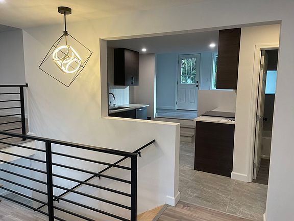 5th image of 16238 10th Ave NE