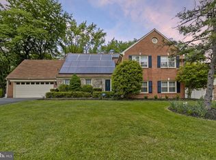 2609 Village Ln, Silver Spring, MD 20906