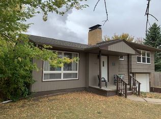 910 S Main St, Platte, SD 57369