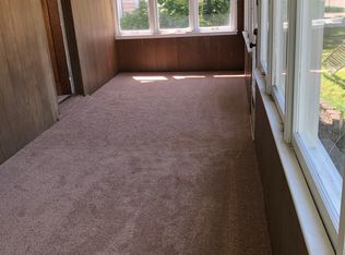 290 W 20th St, Holland, MI 49423