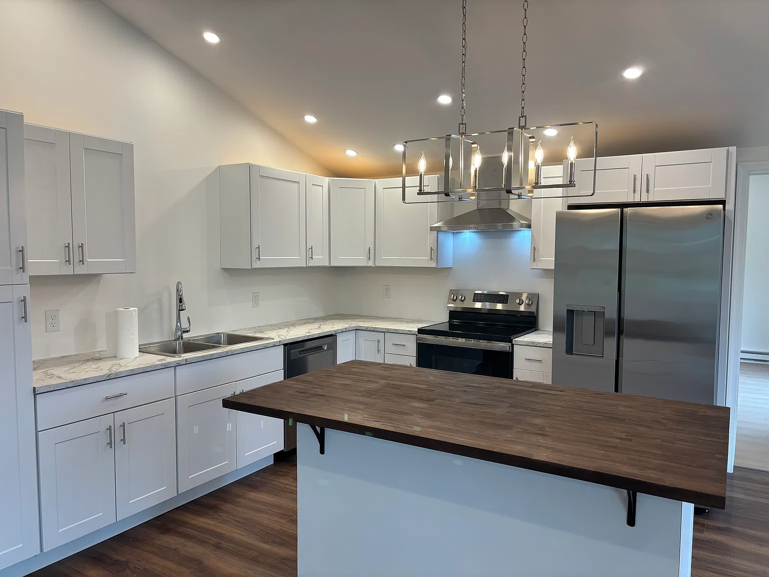 3 bed, 1500 sqft, $1,650 — Photo 3