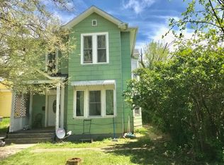 1414 Douglas St, Sioux City, IA 51105