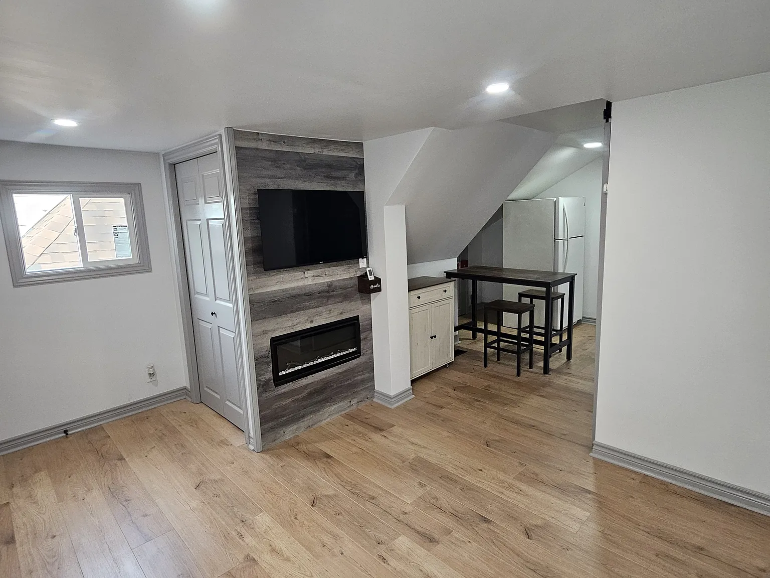 1 bed, 575 sqft, $1,325 — Photo 2