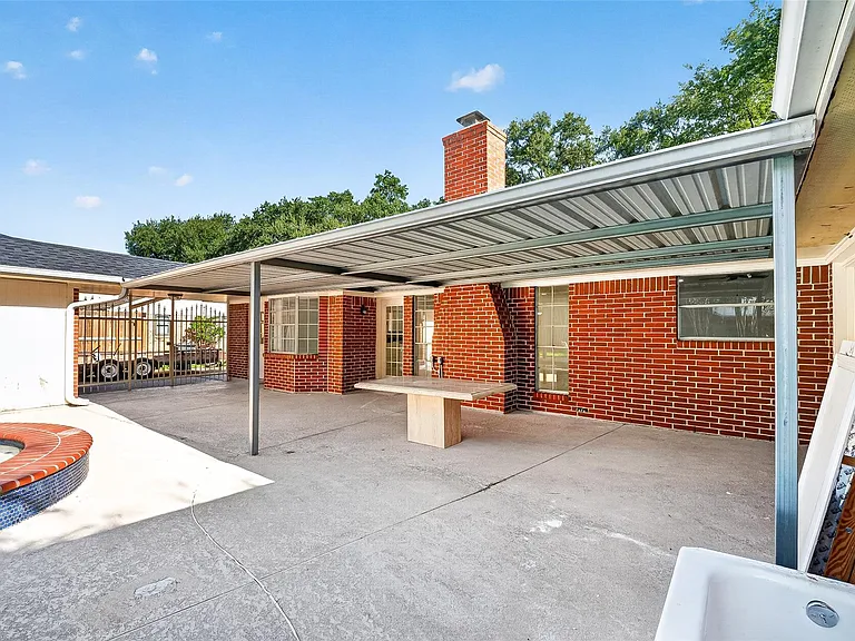 3910 Chile Dr — Photo 42