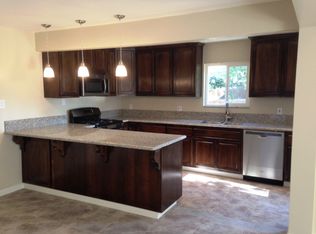 10401 Glenn St, Bakersfield, CA 93312