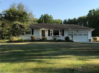 29444 White Rd, Willoughby Hills, OH 44092