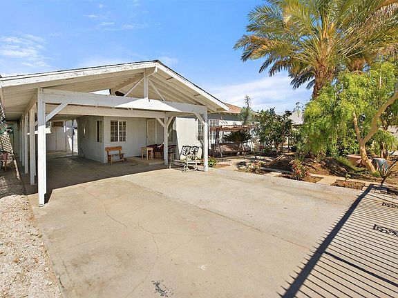 2nd image of 81406 Date Palm Ave