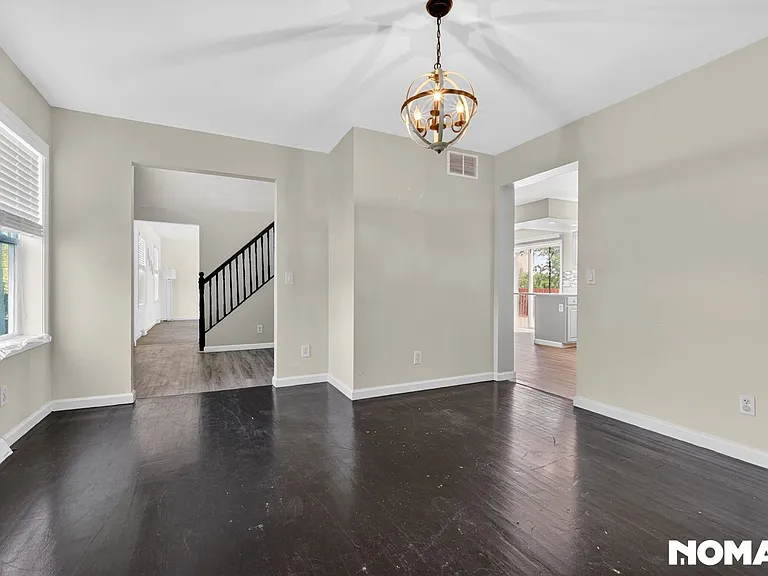 125 Cedar Hill Rd — Photo 4